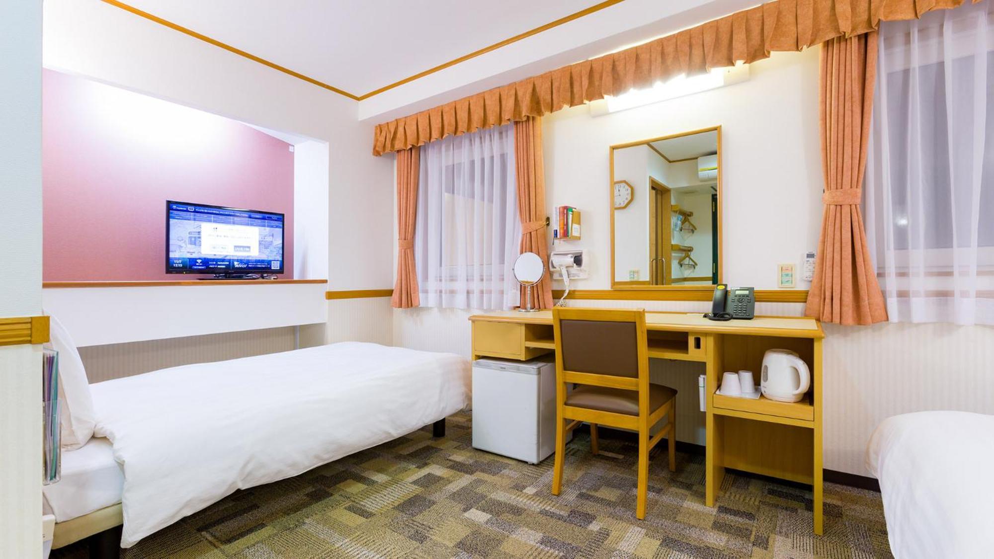 Toyoko Inn Hamamatsu Eki Kita Guchi Room photo