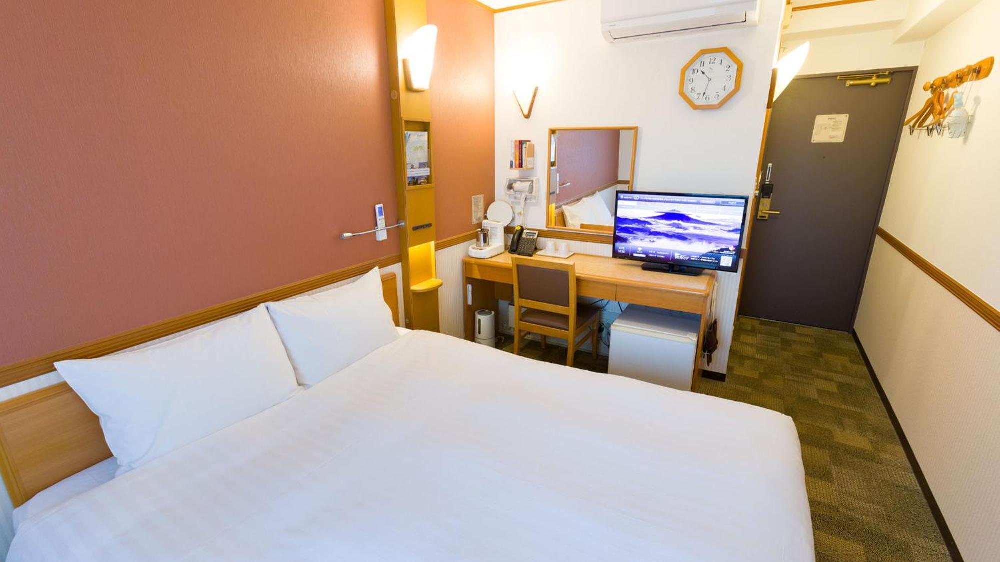 Toyoko Inn Hamamatsu Eki Kita Guchi Room photo